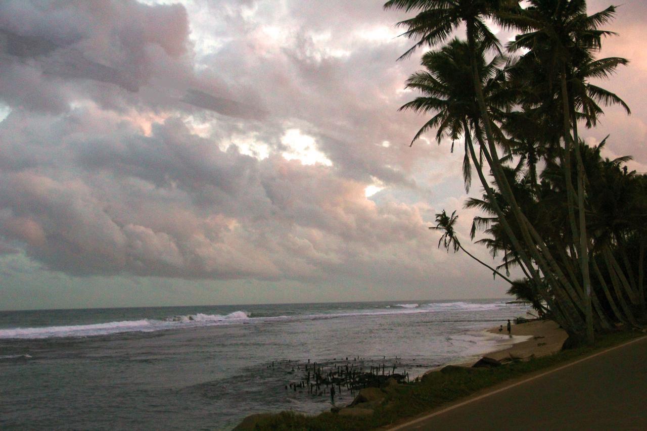 Savenrose Beach Villa Matara Exteriér fotografie